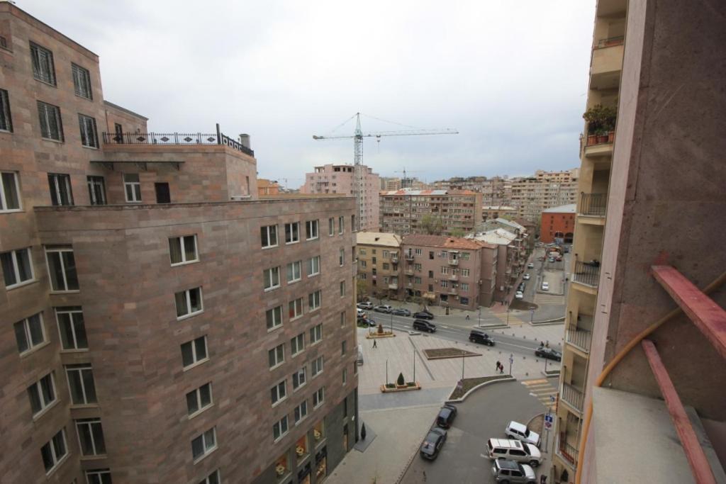 Rent Inn Yerevan On North Avenue Luaran gambar