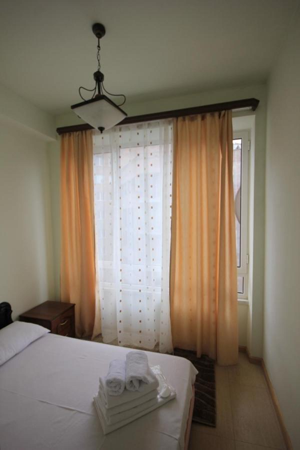 Rent Inn Yerevan On North Avenue Luaran gambar