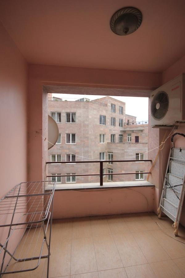 Rent Inn Yerevan On North Avenue Luaran gambar