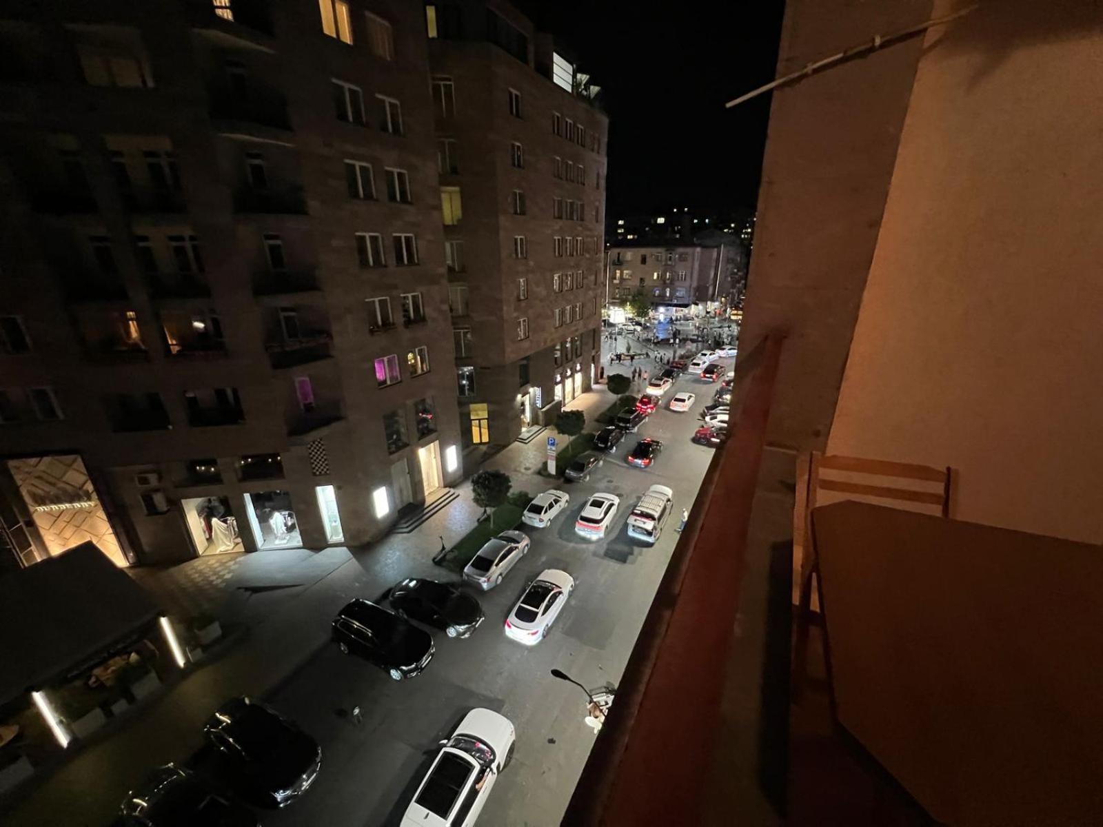 Rent Inn Yerevan On North Avenue Luaran gambar