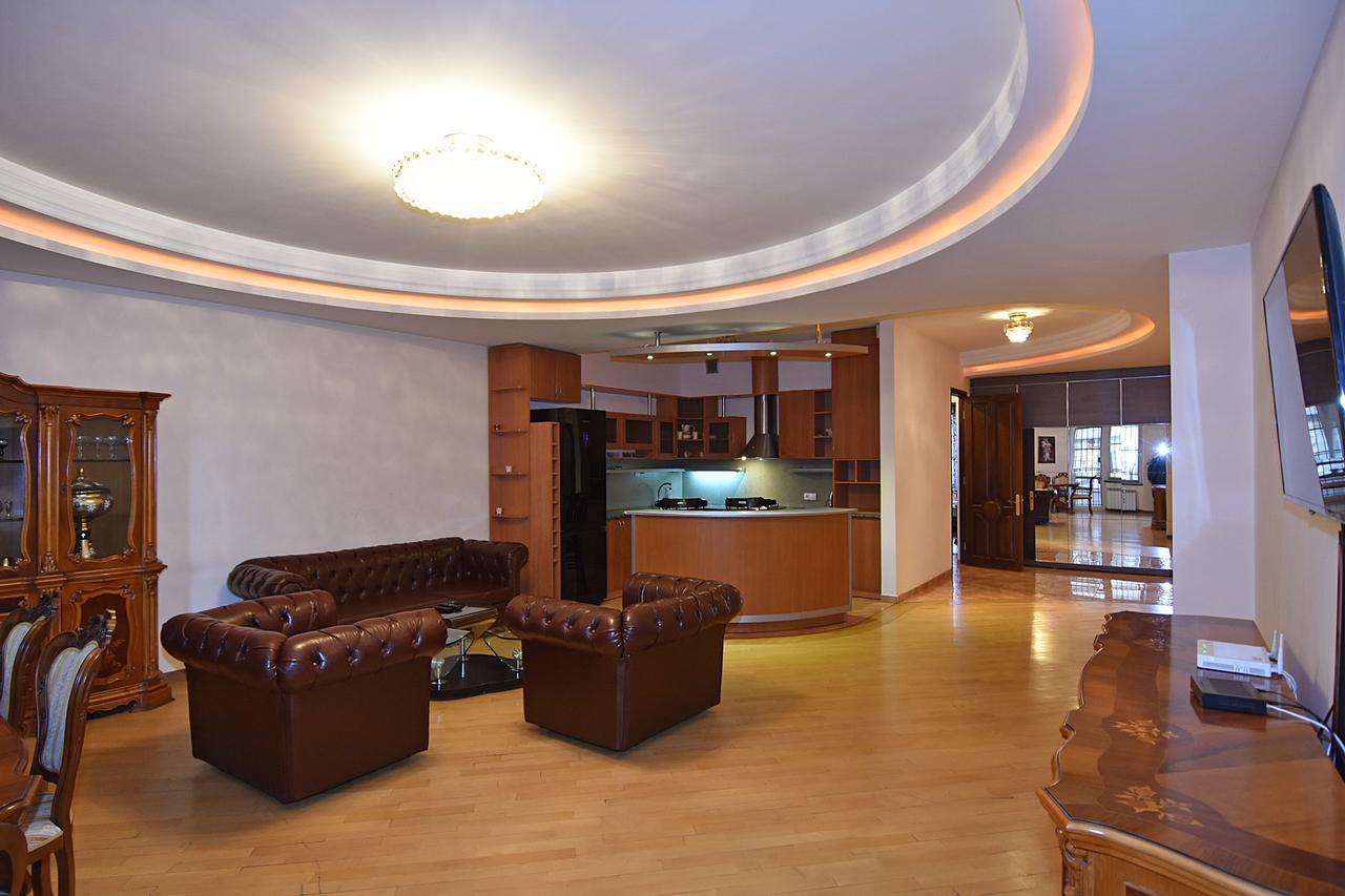 Rent Inn Yerevan On North Avenue Luaran gambar